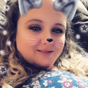 Meet your Posher, Janelle